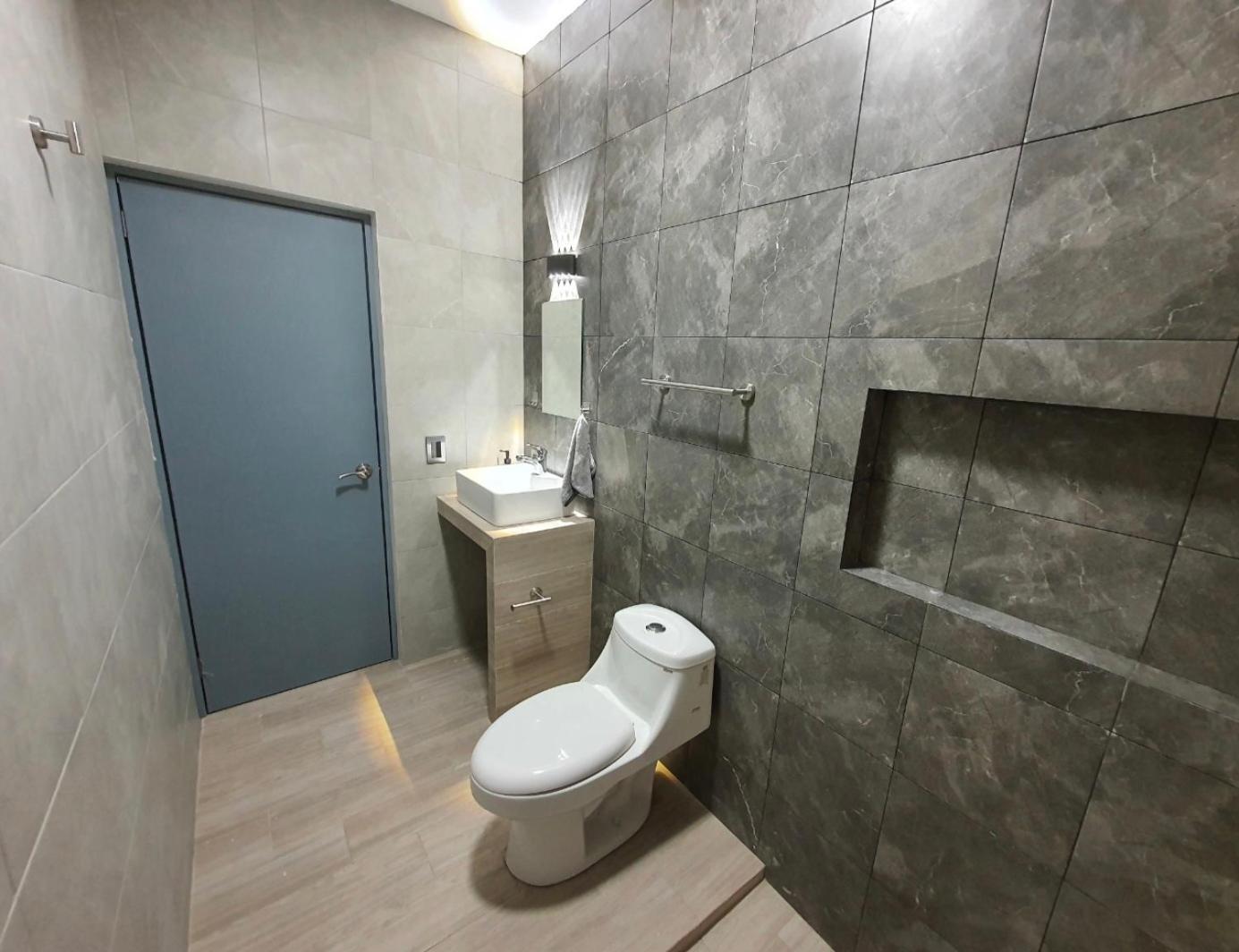 Departamento 11 Personas, Centrico A 3 Min De Paseo Durango Lejlighed Eksteriør billede